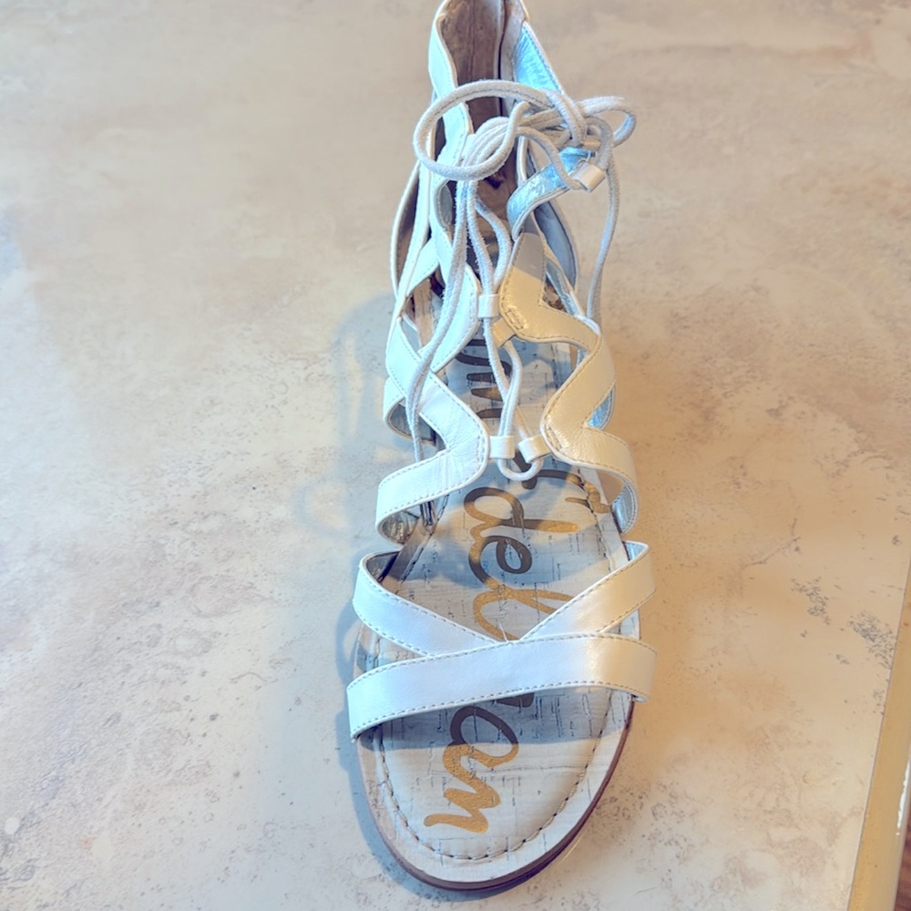 Sam Edelman Flat Gladiator Sandals Cream color size 8